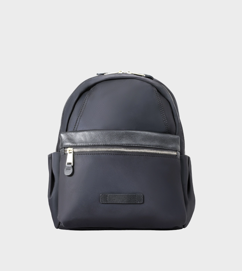 حقيبة ظهر نسائية GB3987